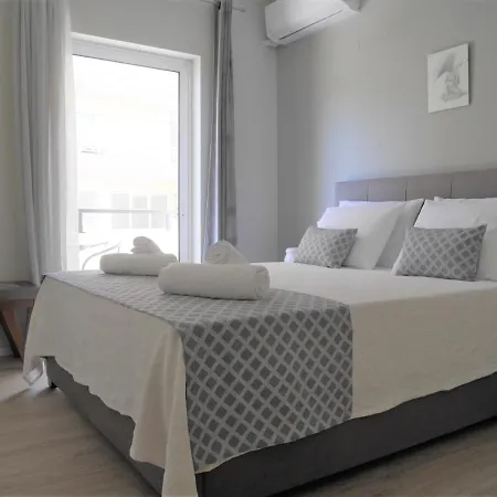 Porto Plaza Center Ac/wifi Appartement *